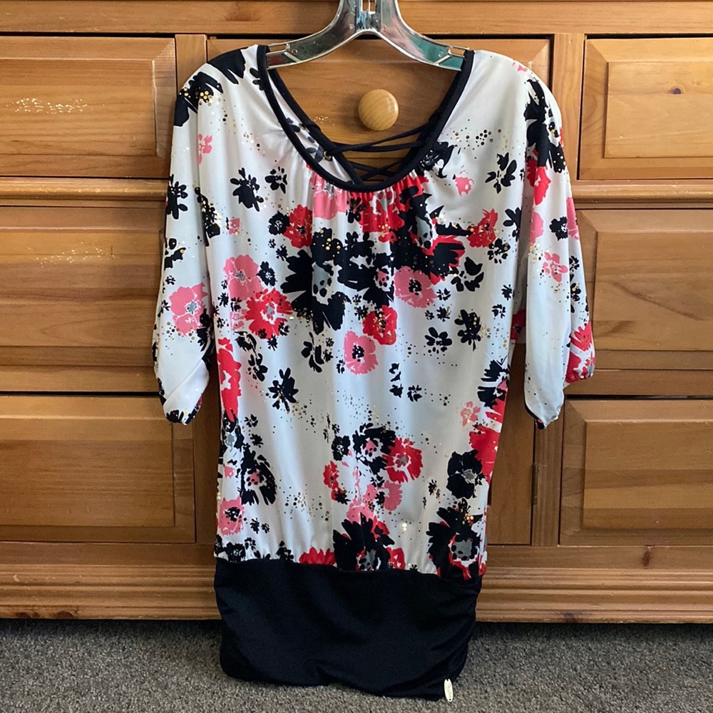 Floral top